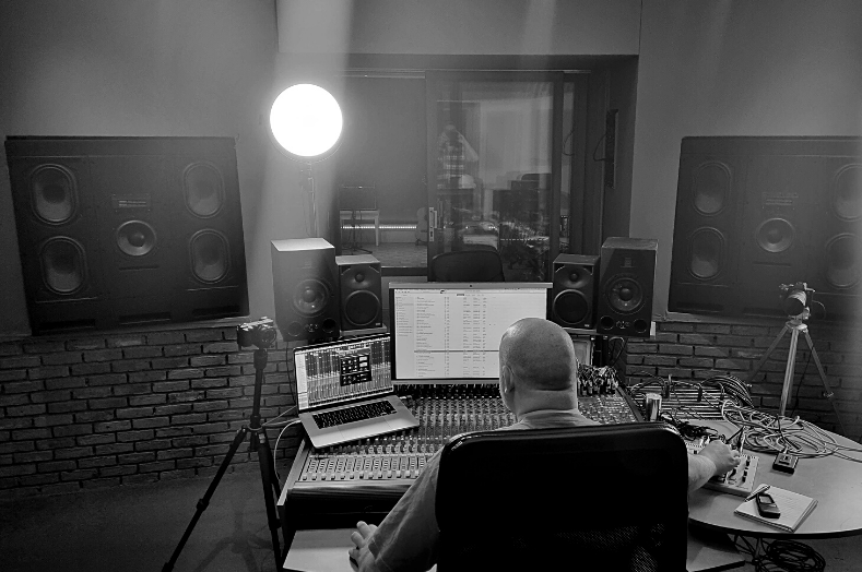 Lionel Capouillez enseigne le mixage de Stromae